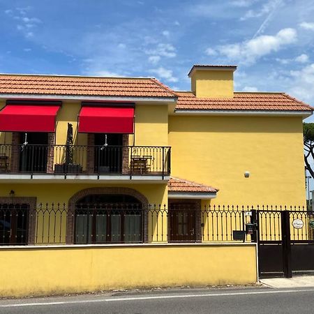 Guest House Le Gemelle Vagabonde 菲乌米奇诺 外观 照片