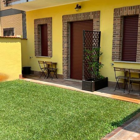 Guest House Le Gemelle Vagabonde 菲乌米奇诺 外观 照片