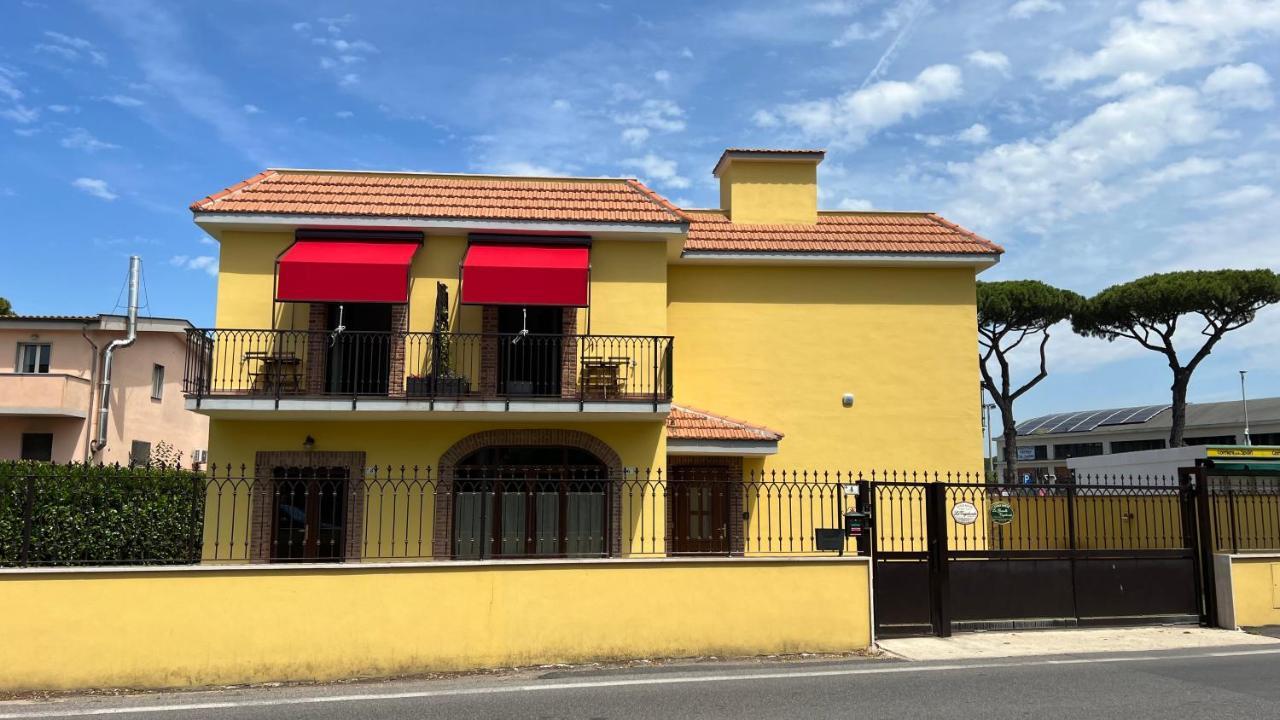 Guest House Le Gemelle Vagabonde 菲乌米奇诺 外观 照片