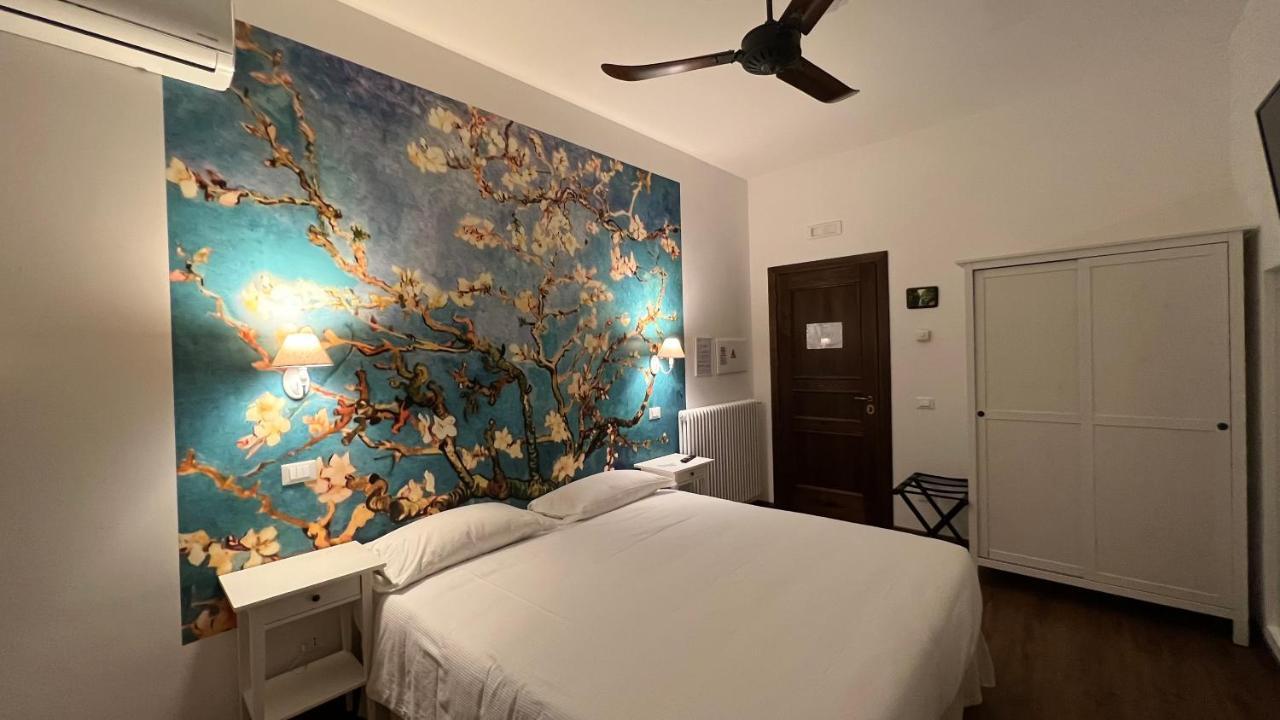 Guest House Le Gemelle Vagabonde 菲乌米奇诺 外观 照片