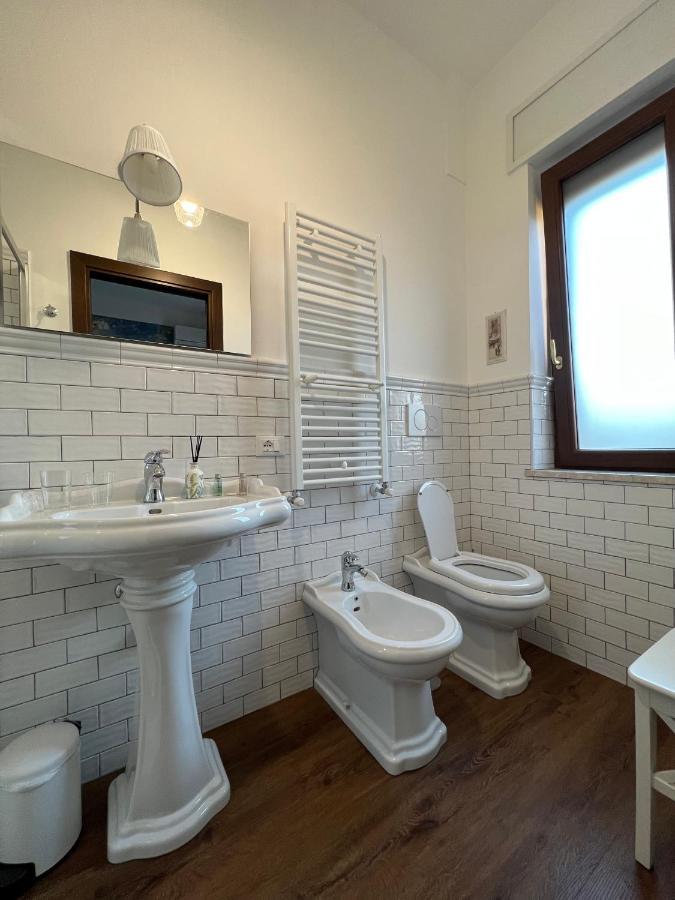 Guest House Le Gemelle Vagabonde 菲乌米奇诺 外观 照片