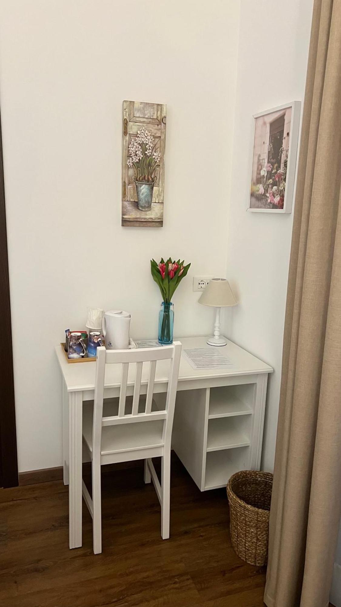 Guest House Le Gemelle Vagabonde 菲乌米奇诺 外观 照片